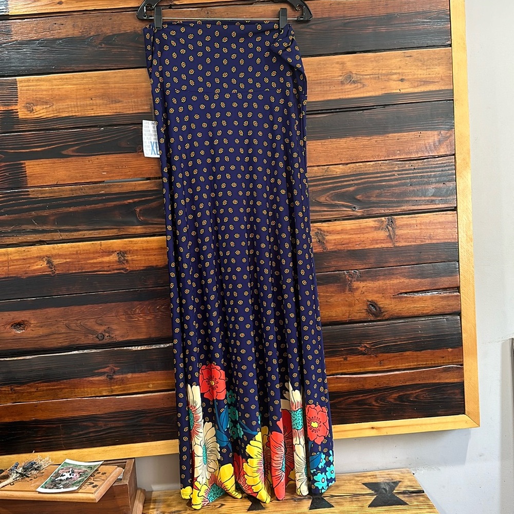 Maxi skirt